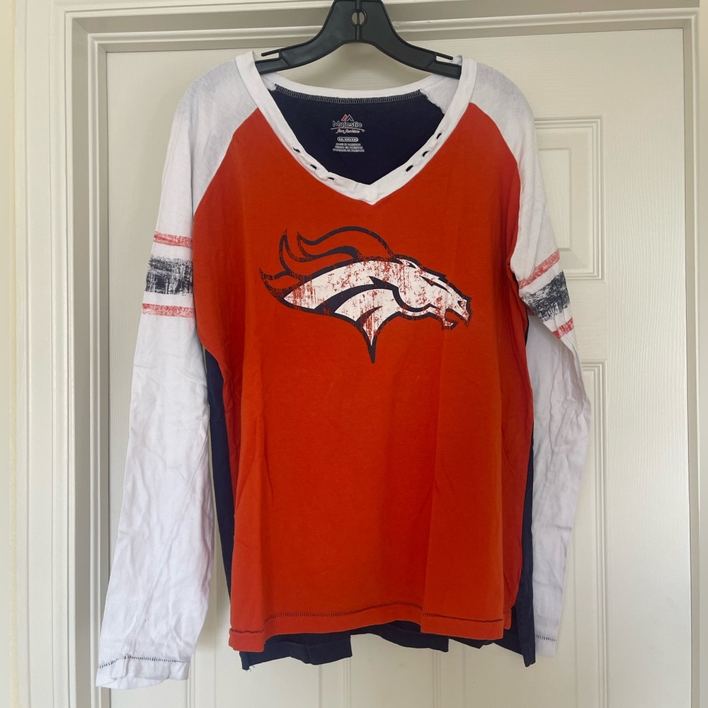 Broncos Majestic Long Sleeve Shirt GUC